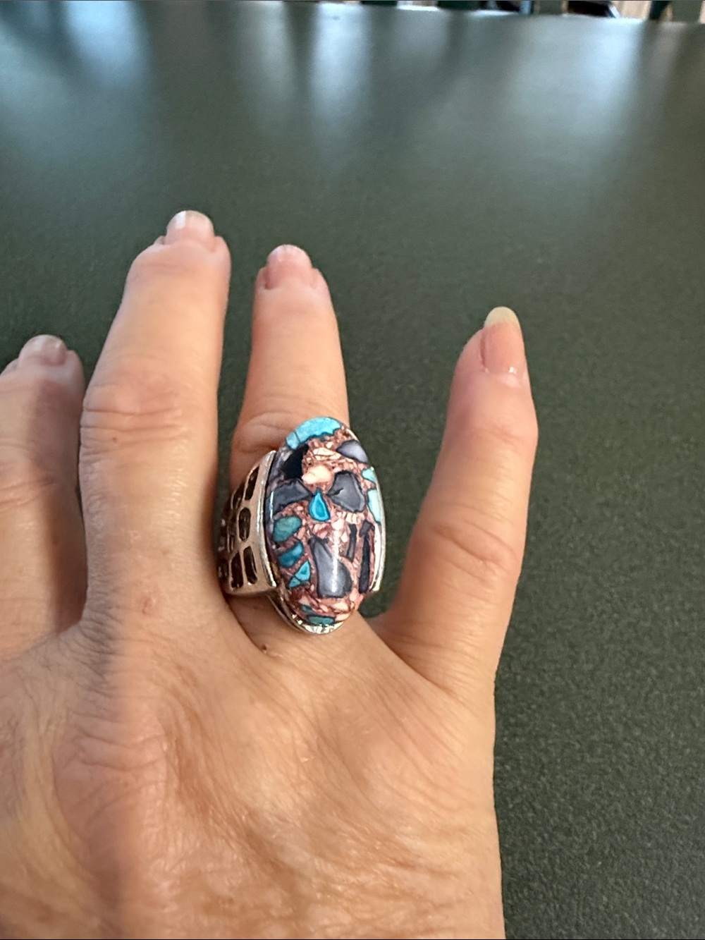 Beautiful Statement Ring - Picture 5 of 6